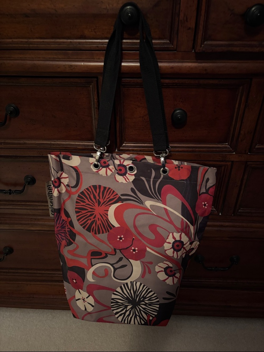 Reisenthel patterned floral tote bag with black straps - Red & Gray